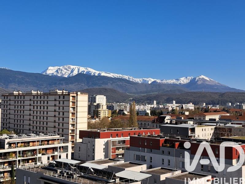 Appartement - 123 m² - 6 pièces