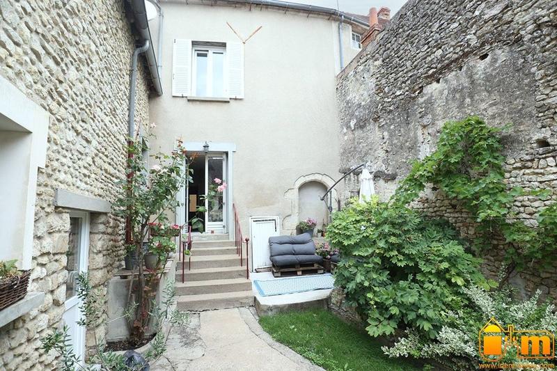 Maison de village - 110 m² - 4 pièces