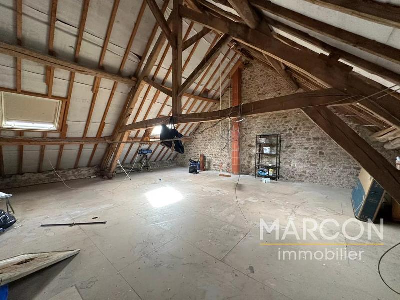 Maison de village - 237 m² - 9 pièces