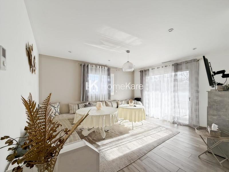 Villa - 100 m² - 4 pièces