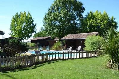 Propriété - 180 m² - 6 pièces