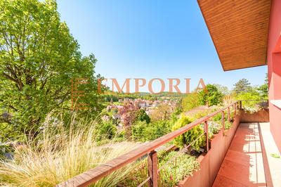 Maison - 175 m² - 8 pièces