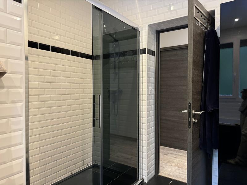 Maison - 265 m² - 7 pièces