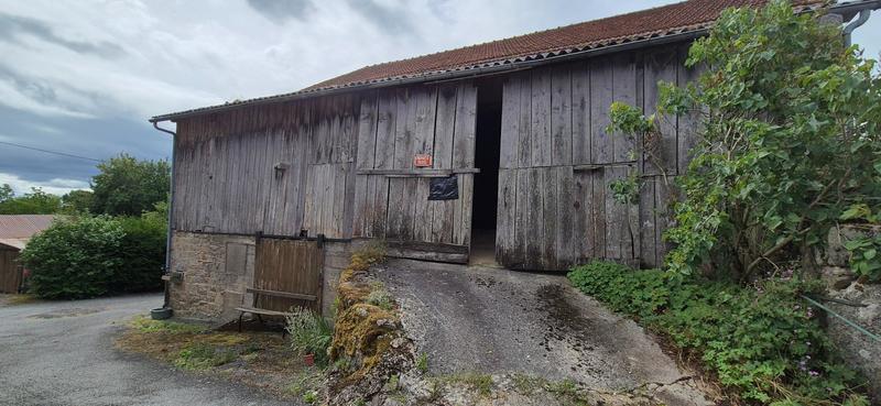 Maison - 220 m² - 7 pièces