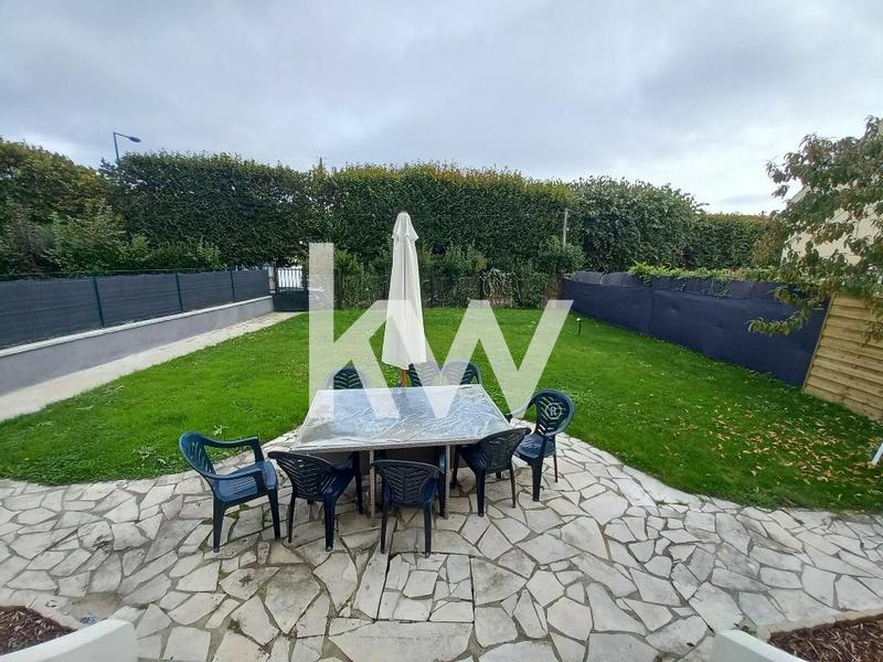 Maison - 94 m² - 4 pièces