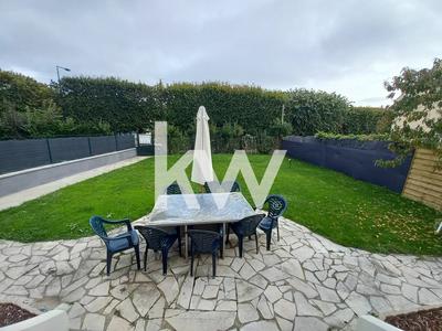 Maison - 94 m² - 4 pièces