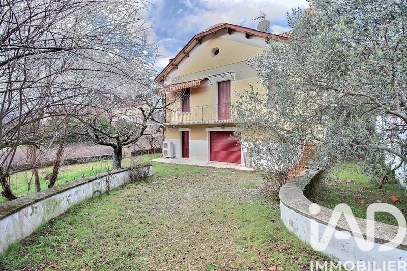 Maison de village - 139 m² - 6 pièces