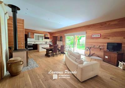 Maison - 90 m² - 5 pièces