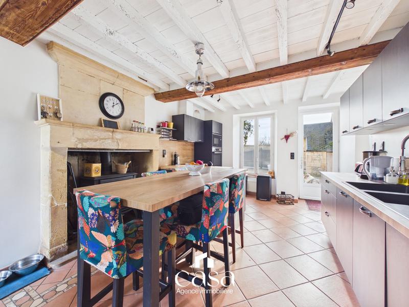 Maison ancienne - 349 m² - 9 pièces