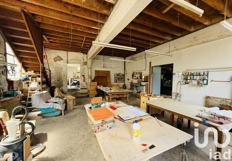 Maison - 288 m² - 12 pièces