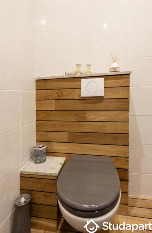 Chambre - 14 m² - 1 pièce