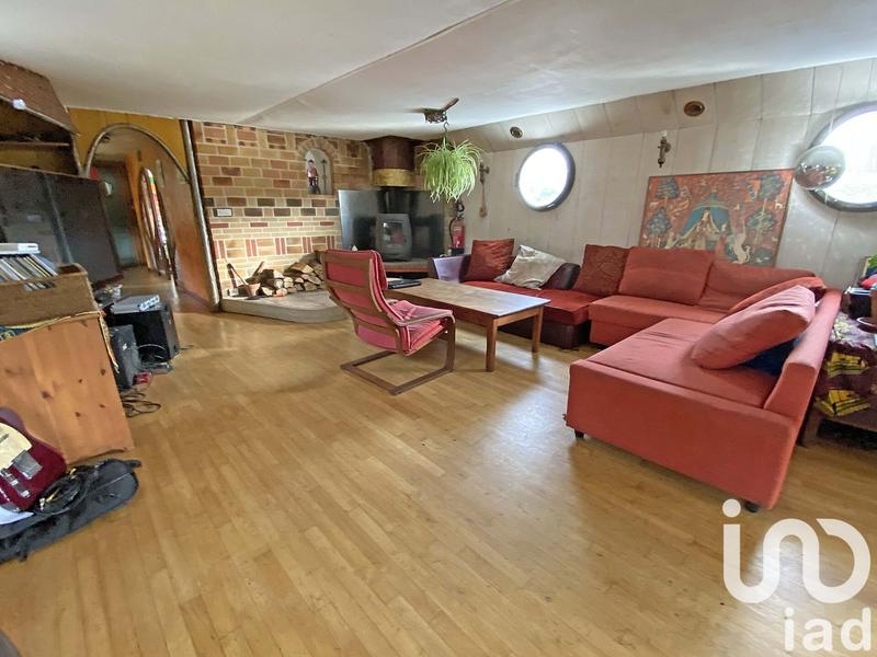 Maison - 250 m² - 10 pièces