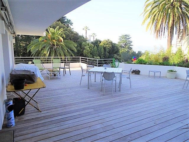 Villa - 255 m² - 7 pièces