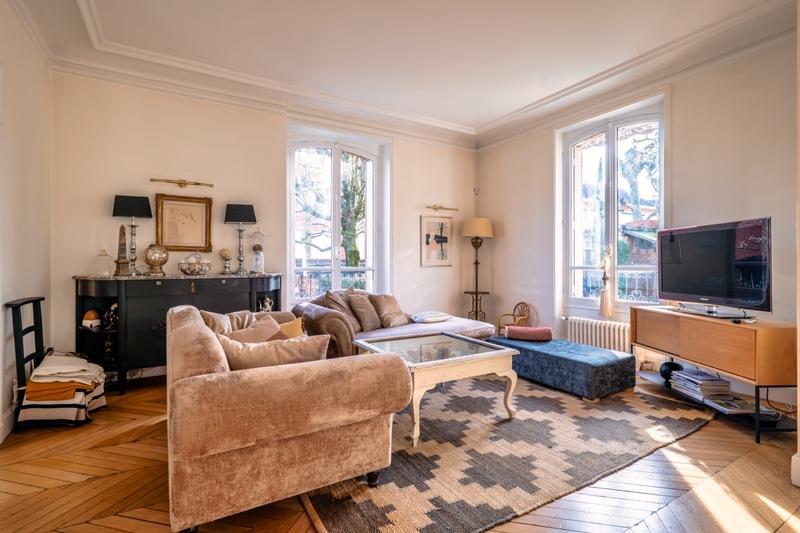 Maison bourgeoise - 235 m² - 8 pièces