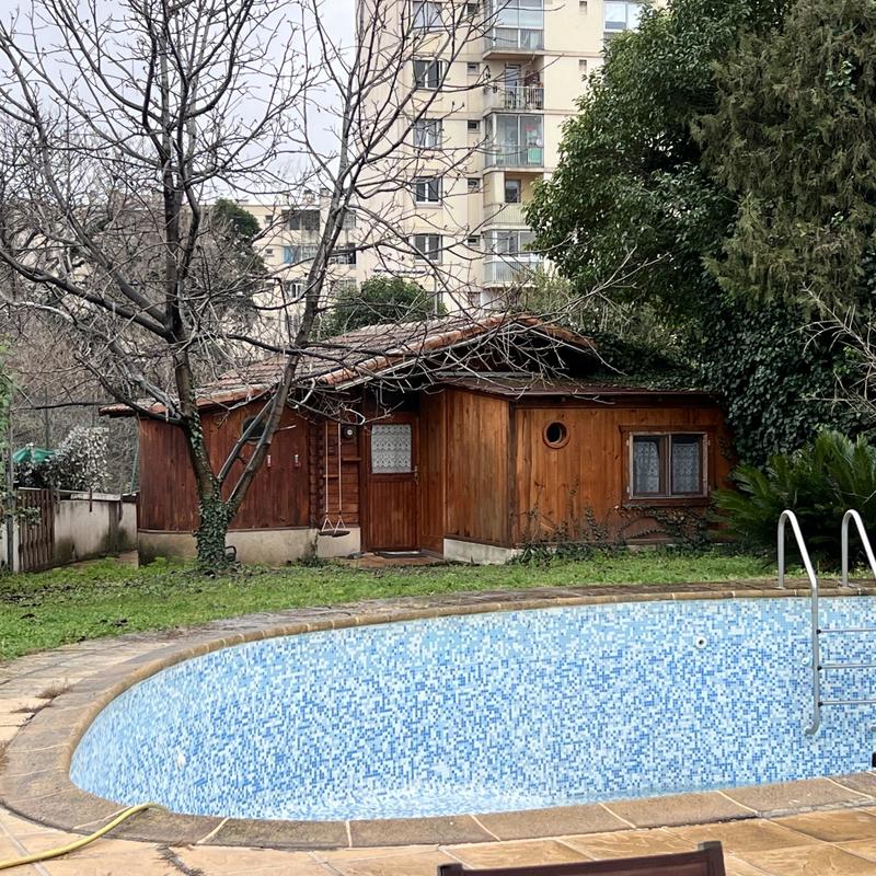 Maison ancienne - 238 m² - 7 pièces