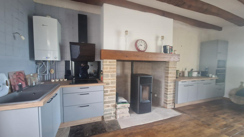 Maison - 103 m² - 4 pièces