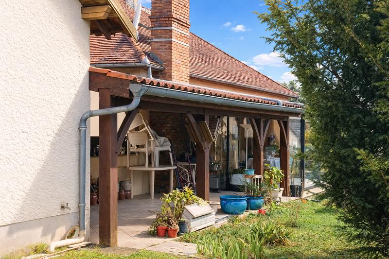 Maison - 138 m² - 6 pièces