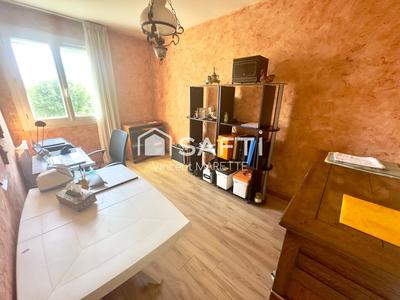 Maison - 86 m² - 4 pièces