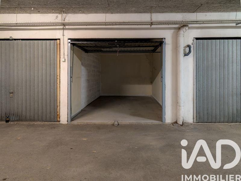 Parking - 13 m²