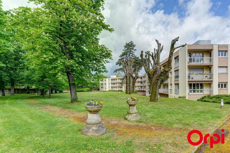 Appartement - 108 m² - 5 pièces