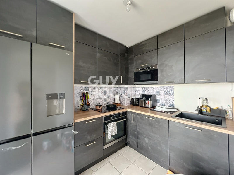 Appartement - 85 m² - 4 pièces