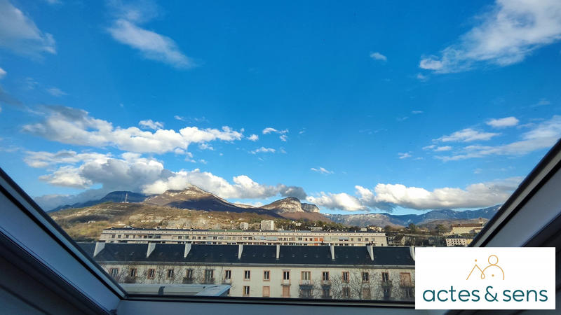 Duplex - 89 m² - 5 pièces