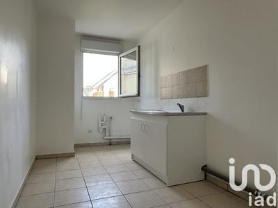 Appartement - 94 m² - 5 pièces