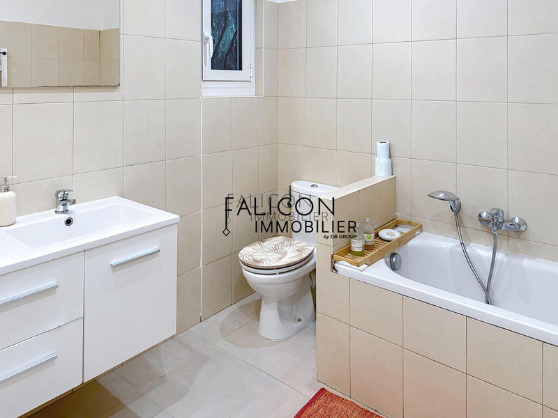 Maison - 94 m² - 4 pièces