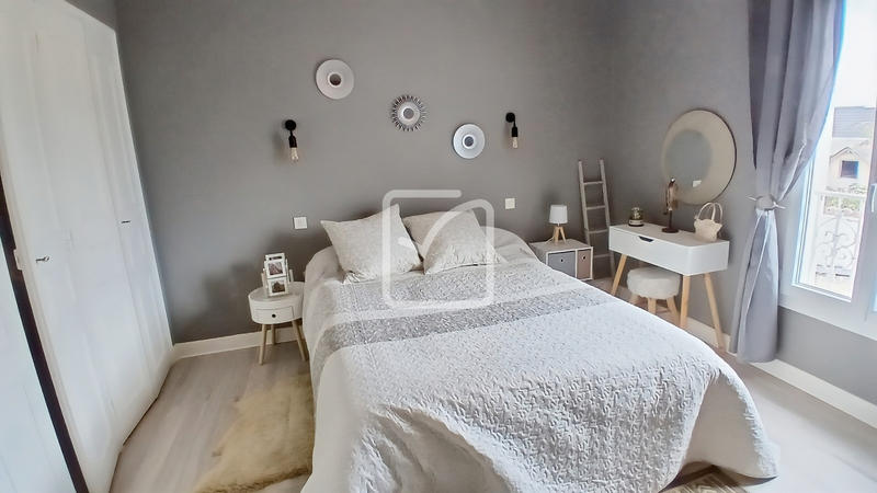 Maison - 149 m² - 6 pièces