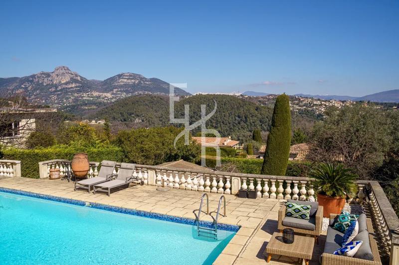 Villa - 173 m² - 7 pièces