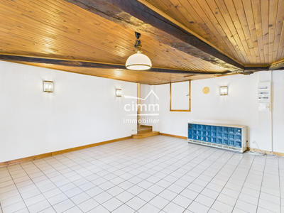 Appartement - 90 m² - 4 pièces