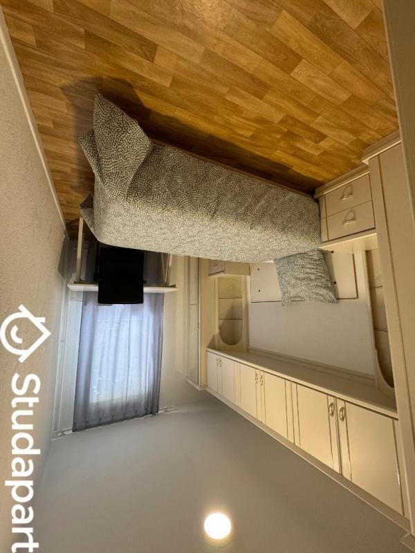 Chambre - 10 m² - 1 pièce