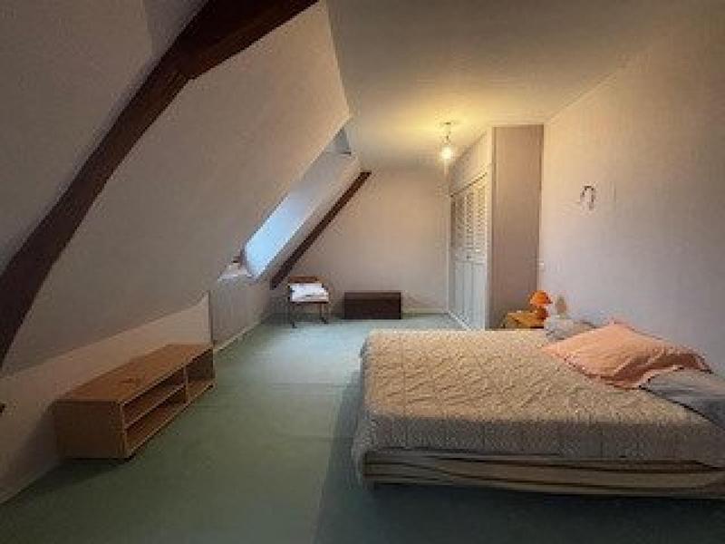 Maison - 317 m² - 10 pièces