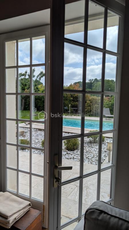 Maison en pierre - 210 m² - 7 pièces