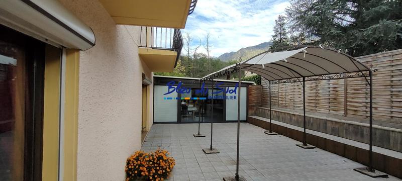 Villa - 190 m² - 8 pièces