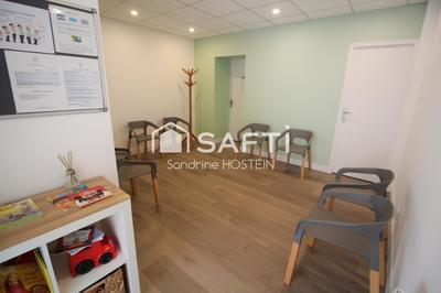 Local commercial - 91 m² - 5 pièces