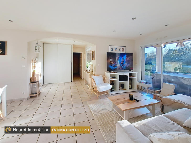 Maison - 130 m² - 7 pièces