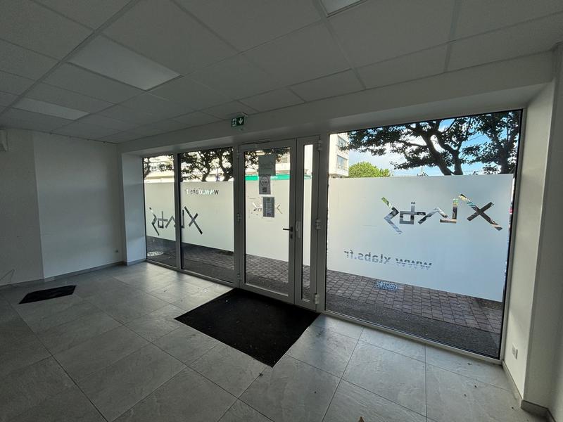 Local commercial - 195 m²