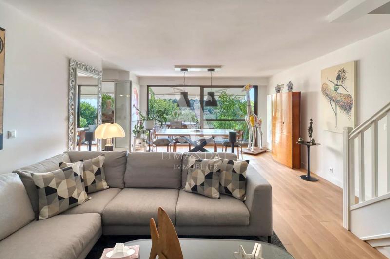 Appartement - 123 m² - 6 pièces