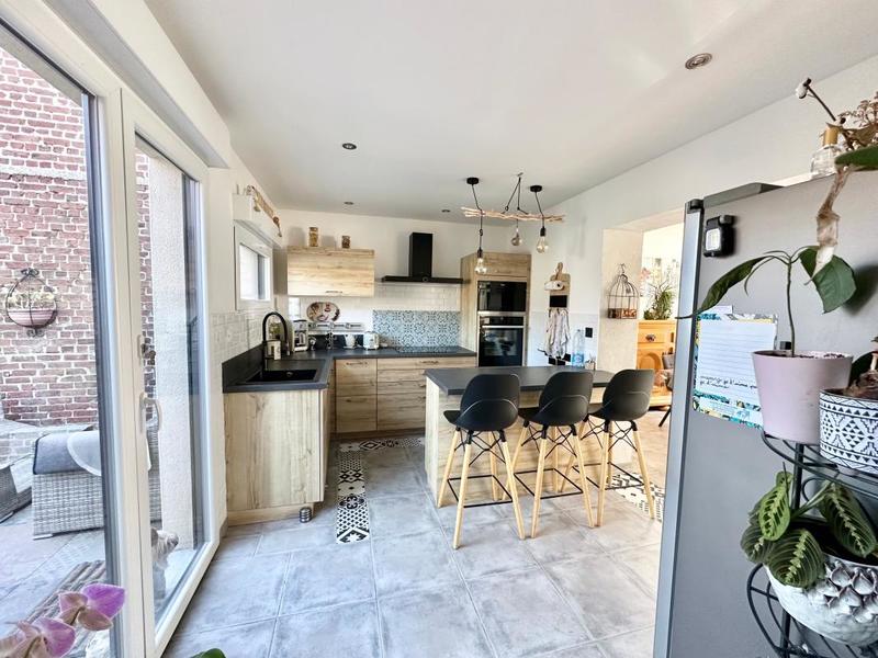 Maison - 81 m² - 3 pièces