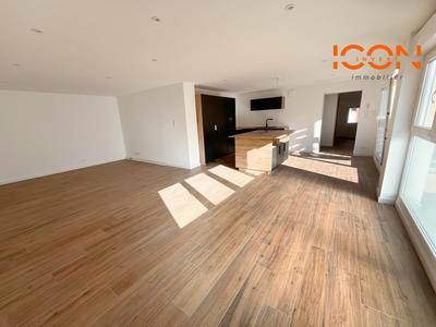 Appartement - 115 m² - 4 pièces