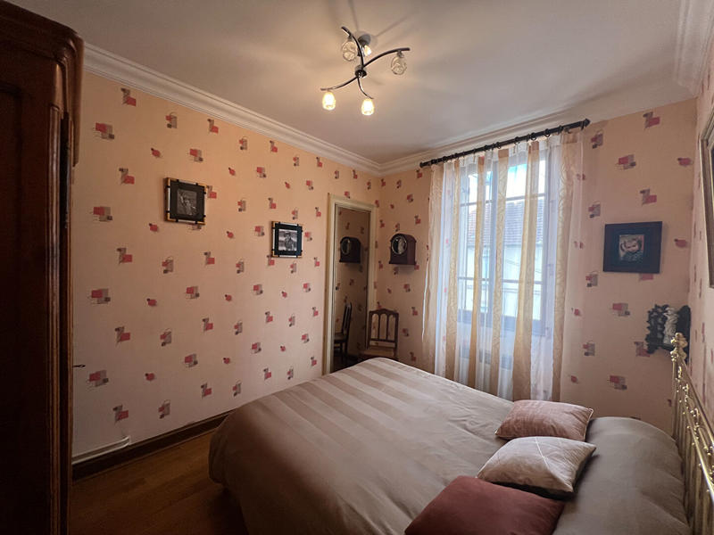 Maison - 96 m² - 5 pièces