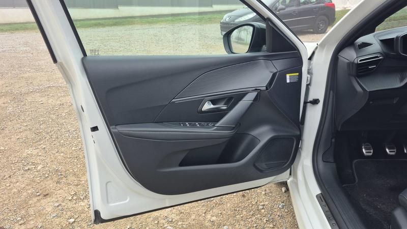 Peugeot 208 1.2 PureTech 100 Gt