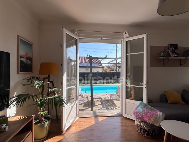 Maison - 135 m² - 6 pièces