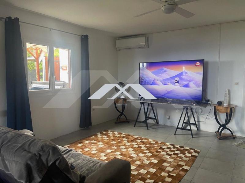 Propriété - 135 m² - 4 pièces