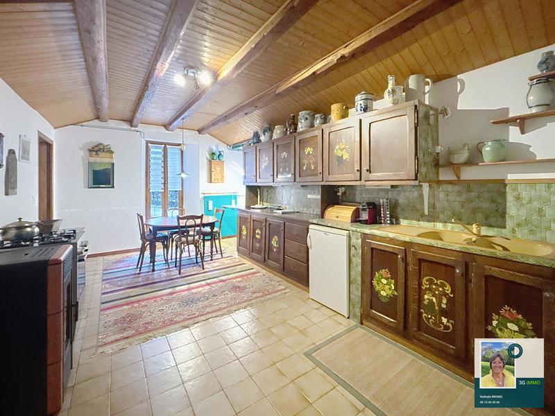 Maison jumelée - 118 m² - 6 pièces
