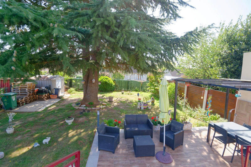 Maison - 151 m² - 7 pièces