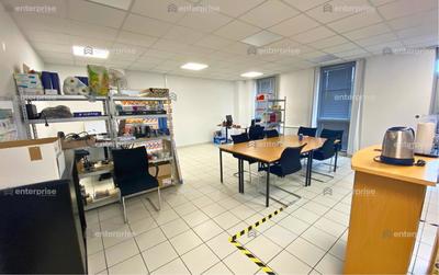 Local d'activité / Entrepôt - 202 m²