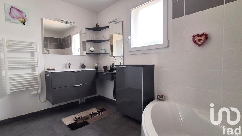 Maison - 125 m² - 6 pièces