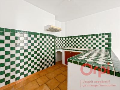 Immeuble - 482 m² - 23 pièces